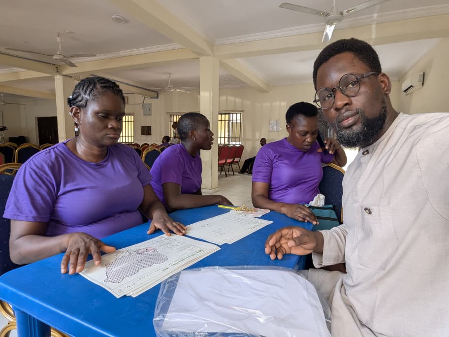 Test materials and participants during the Nigeria testing sessions